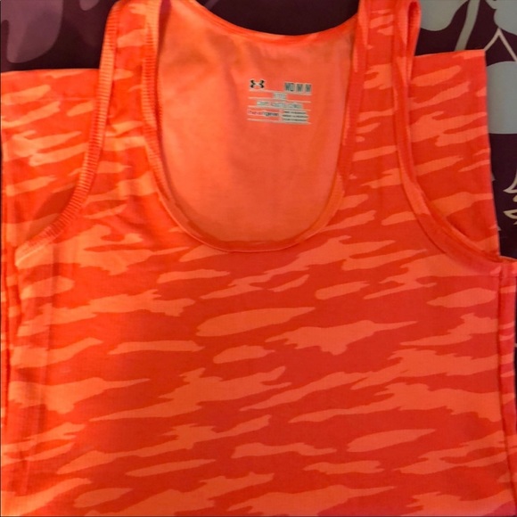 ⚠️SOLD on Mercari⚠️ Under Armour tank - Picture 2 of 3